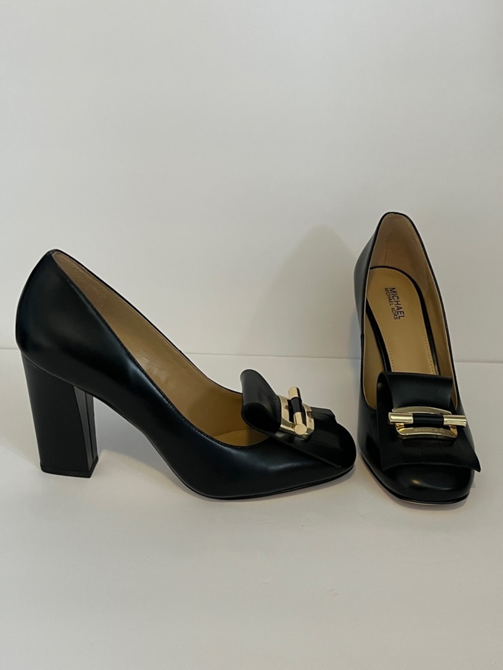 Michael Kors Gloria Kiltie Fringe Leather Pumps in Black with Gold-Tone Buckle - Picture 2 of 15